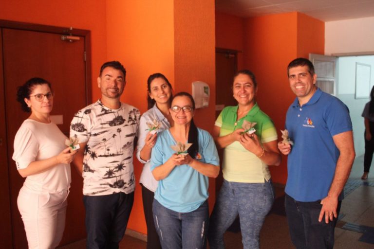 Prefeitura de Linhares presta homenagem aos profissionais pelo Dia Mundial da Enfermagem