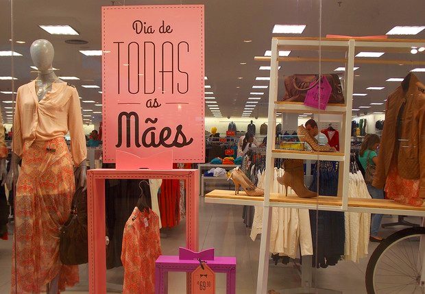 Procon de Linhares orienta consumidores sobre compras do Dia das Mães