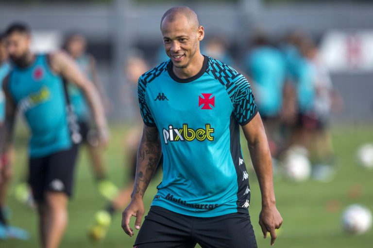 Zagueiro do Vasco, Anderson Conceição prega confiança contra o Guarani