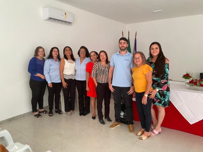 Educação de Nova Venécia participa de capacitação para atendimento às vítimas de violência em Vila Pavão