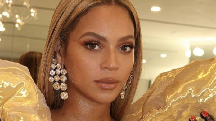 Beyoncé anuncia novo projeto para 2022
