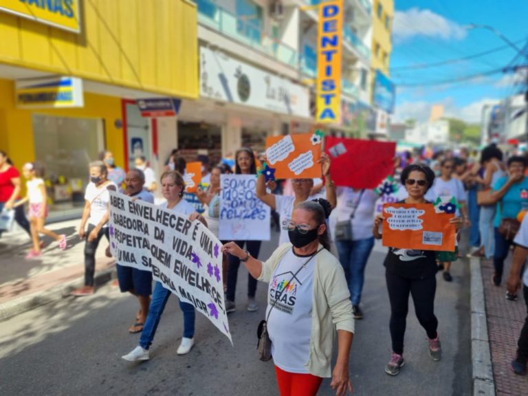 Caminhada e ações preventivas marcam luta contra violência à pessoa idosa em Linhares