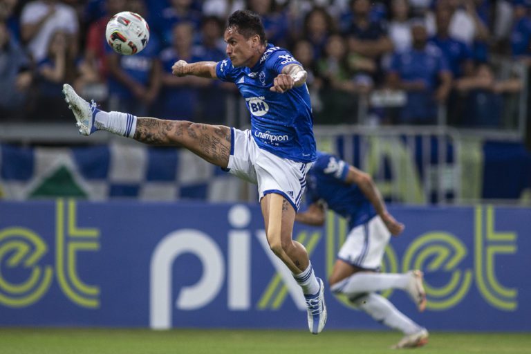 Confira onde assistir ao jogo entre Vasco x Cruzeiro pela Série B