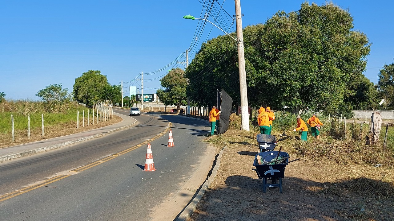 FORÇA-TAREFA DA LIMPEZA CONTINUA TRABALHANDO A TODO VAPOR EM SÃO MATEUS