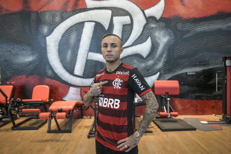Cebolinha afirma que jogar no Flamengo era interesse antigo: “Desde o primeiro contato já dei o OK”
