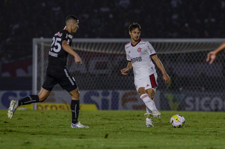 Rodrigo Caio lamenta momento do Flamengo, mas prega foco na recuperação