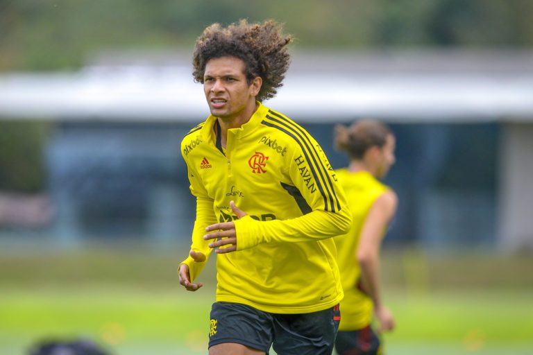 Willian Arão admite insatisfação com o coletivo do Flamengo