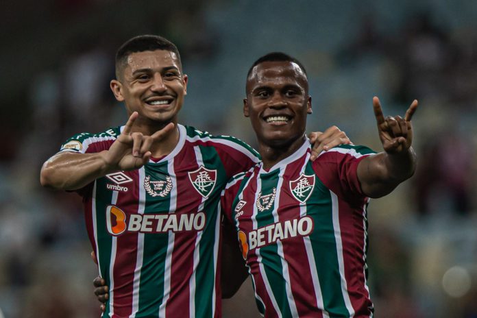 Fluminense tenta embalar no Brasileirão diante do Atlético-GO