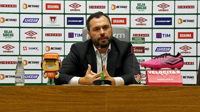 Presidente do Fluminense fala sobre renovação do patrocínio máster: “Negociações avançadas”