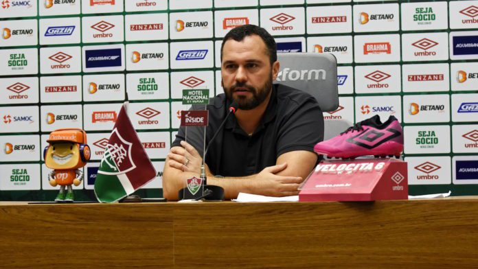 Presidente do Fluminense promete ir à CBF por “condições precárias” do gramado do Alfredo Jaconi