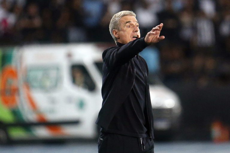 Luís Castro assume culpa por derrota e lamenta sequência negativa do Botafogo