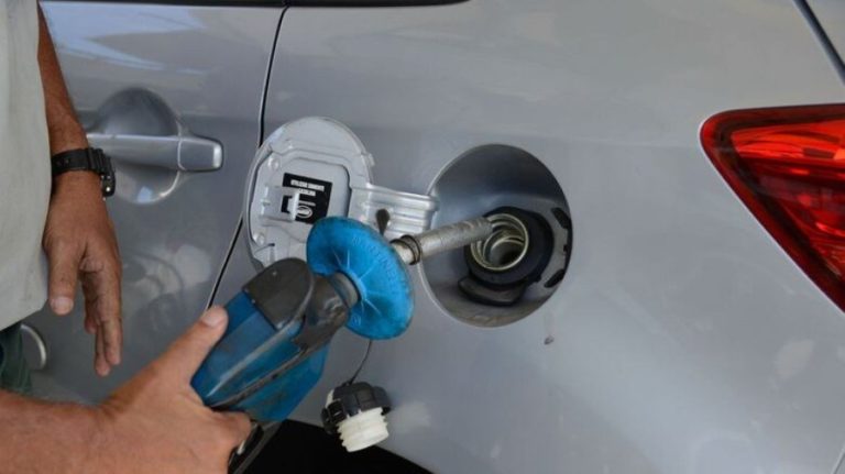 Petrobras reajustou gasolina e diesel em 5,18% e 14,25%, respectivamente 