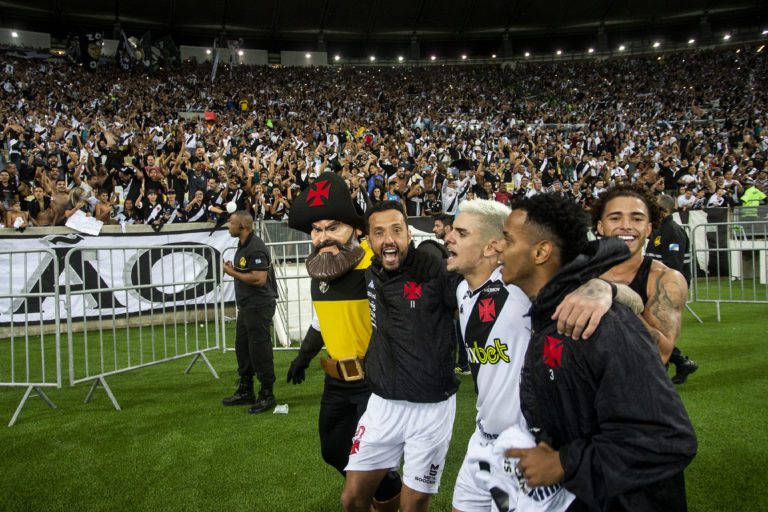 Técnico interino do Vasco destaca “aparência de final” contra o Cruzeiro