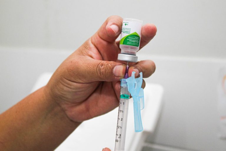 Unidade Sanitária de Linhares, no bairro Colina, abrirá aos sábados para vacinar contra sarampo, gripe e covid