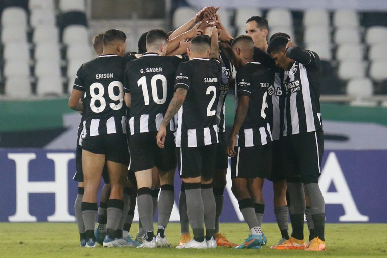 Botafogo x Atlético-MG: Veja prováveis escalações e informações sobre o duelo