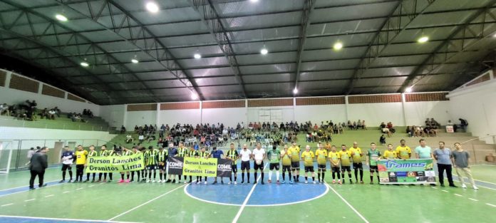 Campeonato Perna de Pau começa com goleadas e muita emoção no ginásio de esportes Antônio Valli 