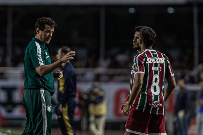 Diniz lamenta chances desperdiçadas contra o São Paulo: “Pagamos o preço”