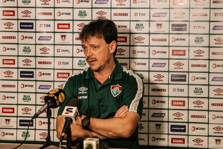 Fernando Diniz elogia atuação do Fluminense: “Vitória merecida”