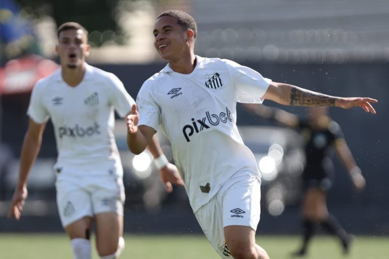 Santos supera Fluminense no Brasileiro Sub-20 e assume a liderança do Grupo B