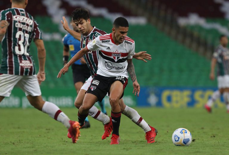 São Paulo recebe o Fluminense tentando conter embalo do time de Diniz