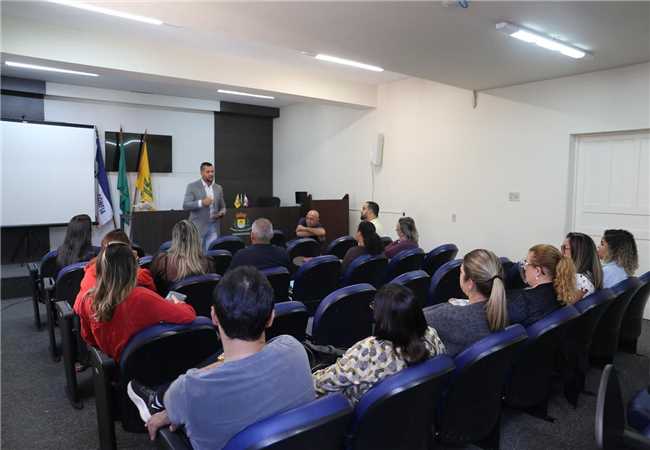 Cesta Básica foi tema de reunião em Itapemirim