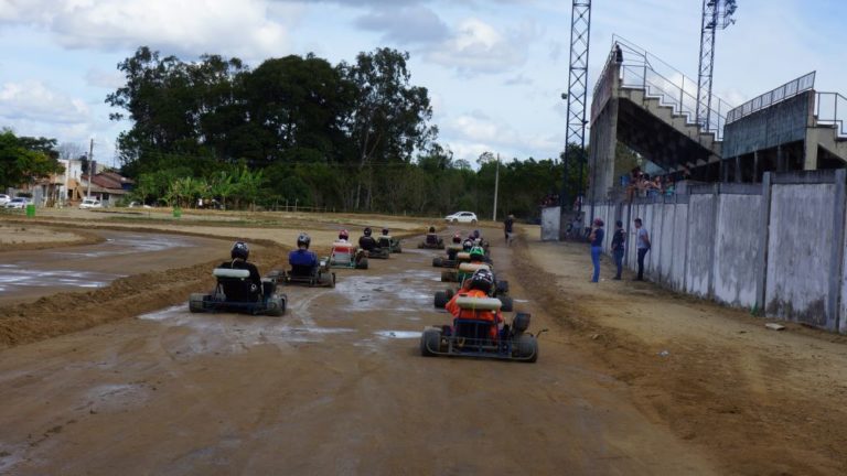 
			Kart no Barro estreia com sucesso absoluto em jaguaré        