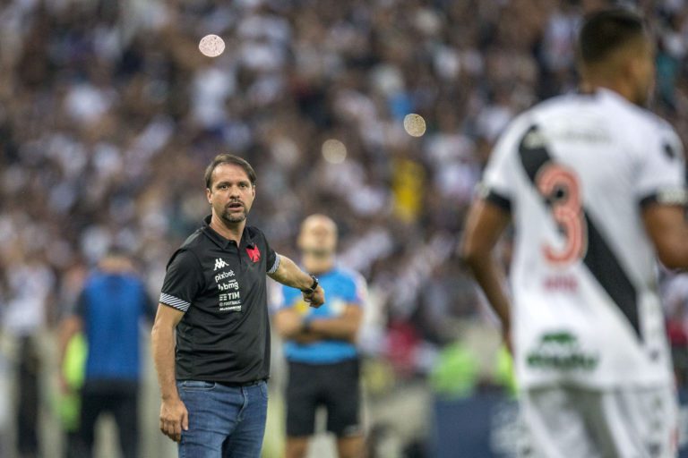 Maurício Souza analisa empate do Vasco com o Sport: “Frustração”