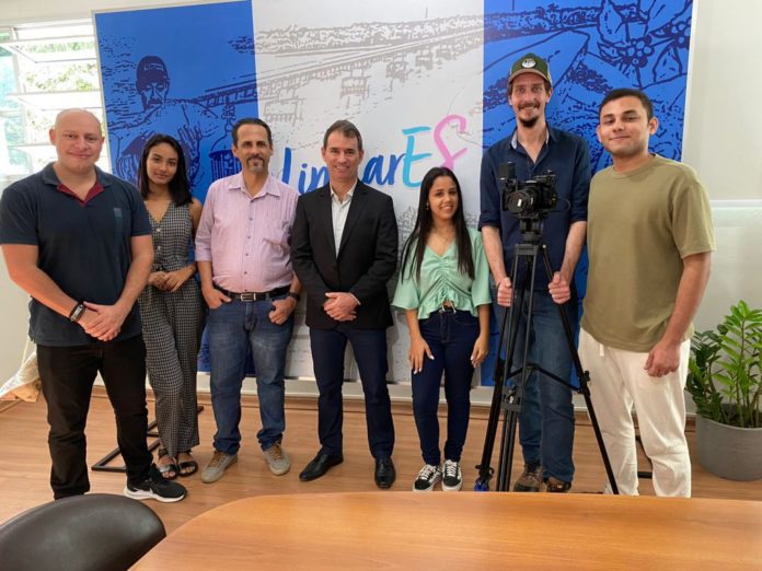 Prefeito Bruno Marianelli participa de gravação de documentário sobre Linhares