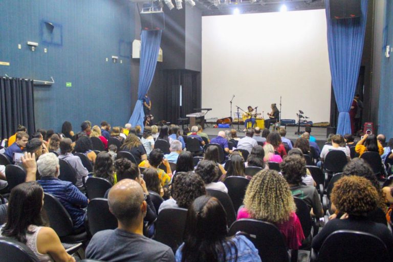 Recital de Inverno é sucesso de público em Linhares