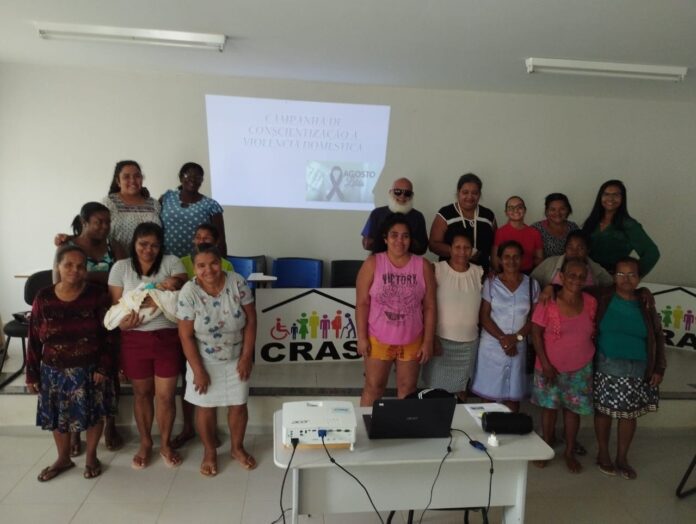 CRAS realiza palestra sobre violência doméstica para mulheres do PAIF