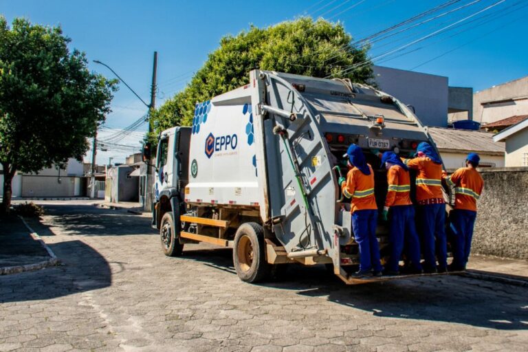 Cidade limpa: Prefeitura mantém cronograma de limpeza e coleta de entulho nos bairros e no interior