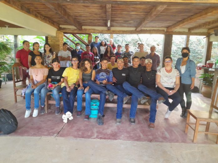 Escola Agrícola Chapadinha participa do 5º Festival do Aipim de Nova Venécia