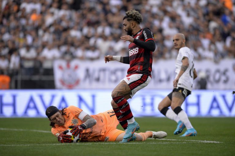 Corinthians x Flamengo: veja informações e prováveis escalações do jogo da Libertadores