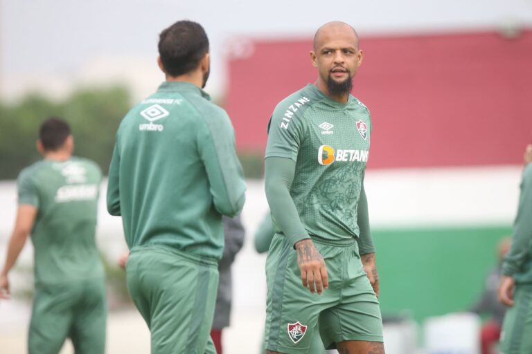 Felipe Melo exalta trabalho de Fernando Diniz no Fluminense: “Fenômeno”