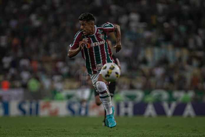 Fluminense pode vender Matheus Martins na próxima janela