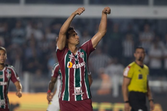 Ganso lamenta empate do Fluminense e nega provocação à torcida santista