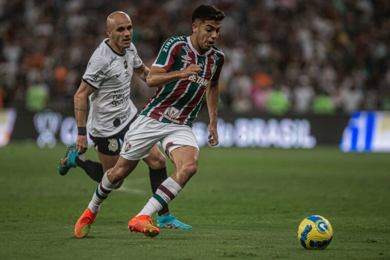 Nonato desconversa sobre sondagens e foca no Fluminense