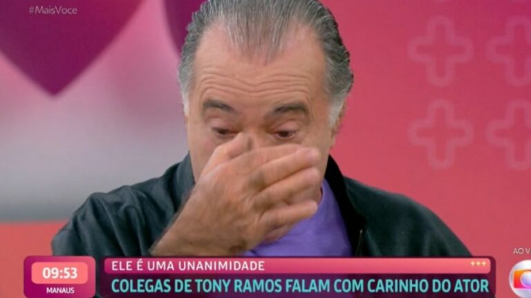 Tony Ramos se emociona com homenagem de colegas