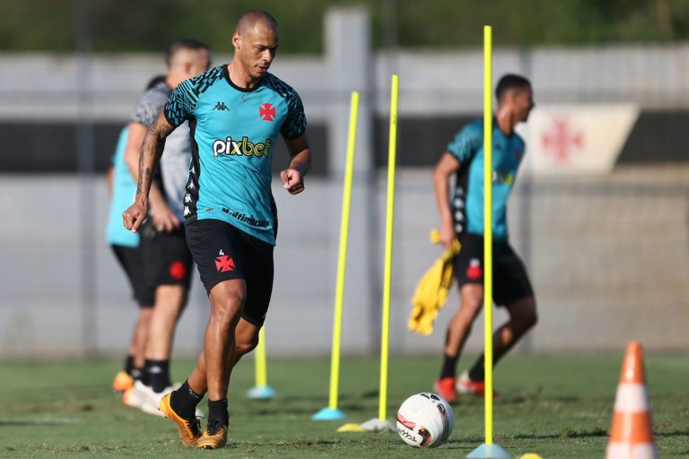Zagueiro Anderson Conceição destaca força defensiva do Vasco