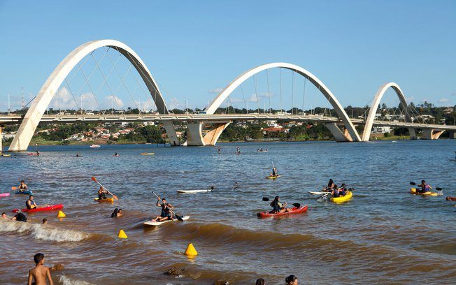 6 destinos com lagos para apreciar a natureza