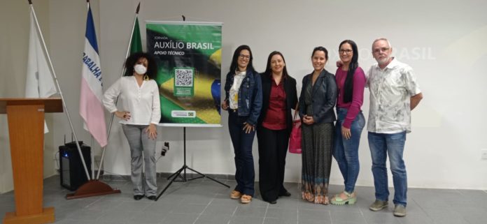 Equipe da Assistência Social/Cadastro Único de Nova Venécia participa de jornada do programa Auxílio Brasil apoio Técnico