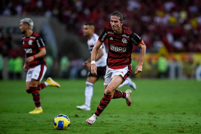 Filipe Luís exalta classificação do Flamengo à final da Copa do Brasil e mira título