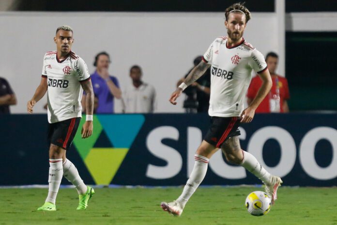 Léo Pereira explica lance do gol do Flamengo e vê Brasileiro em aberto