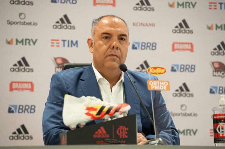 Marcos Braz avalia possibilidade de reforços caso o Flamengo vença a Libertadores