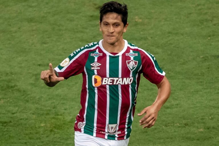 Cano brilha e Fluminense vence o Fortaleza no Maracanã