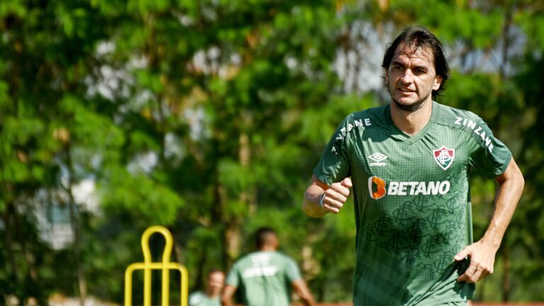 Fluminense não quer correr riscos com Matheus Ferraz e deve prorrogar contrato do jogador