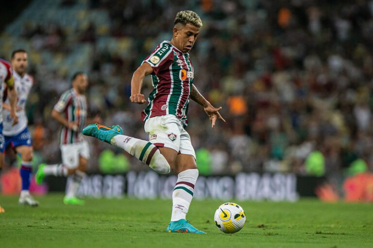 Joia do Fluminense, Matheus Martins se vê mais adaptado ao estilo de jogo de Diniz