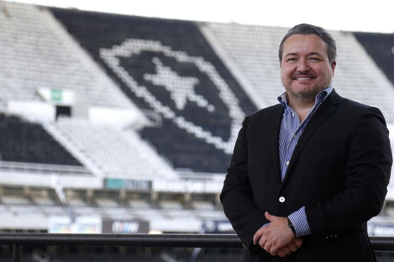 Insatisfeito com a SAF, CEO Jorge Braga deixa o Botafogo