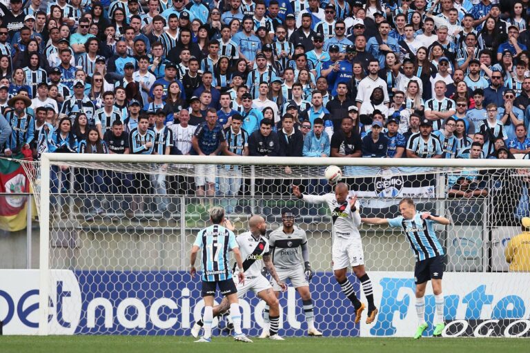 Thiago Rodrigues resume situação do Vasco: “Falar pouco e trabalhar”