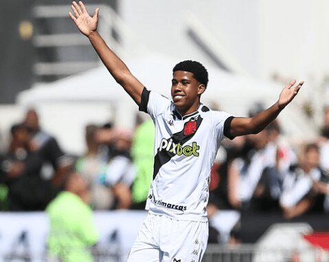 Vasco anuncia renovação de Andrey Santos até 2027